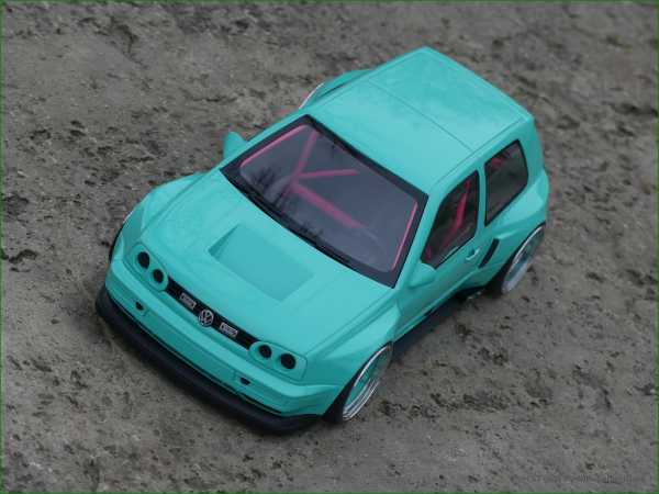 1:18 VW Golf MK3 V10 G3 JP BREITBAU inkl.KFZ Brief + OVP